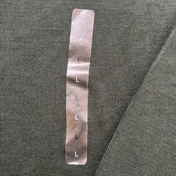 460 NWT Wonderly size large green sweater - Picture 2 of 7